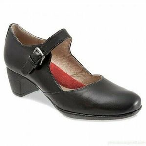 Softwalk Irish Mary Janes